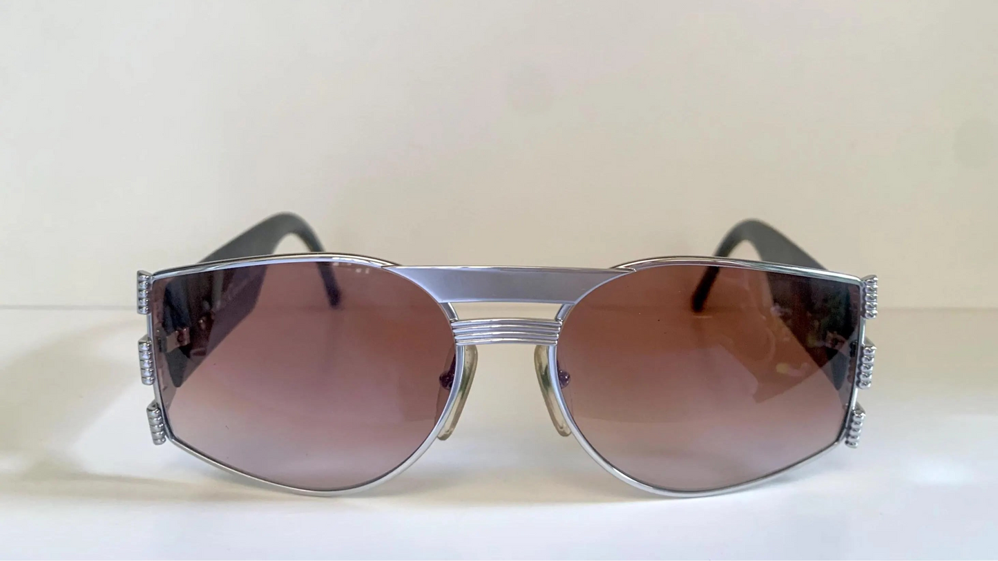 Christian Dior Vintage Sunglasses - 80s 2562 silver mask frames