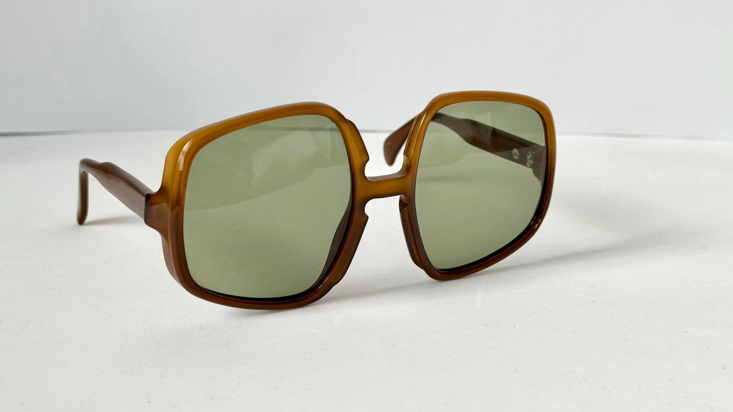 Saphira vintage sunglasses - XL oversized 70s original frames