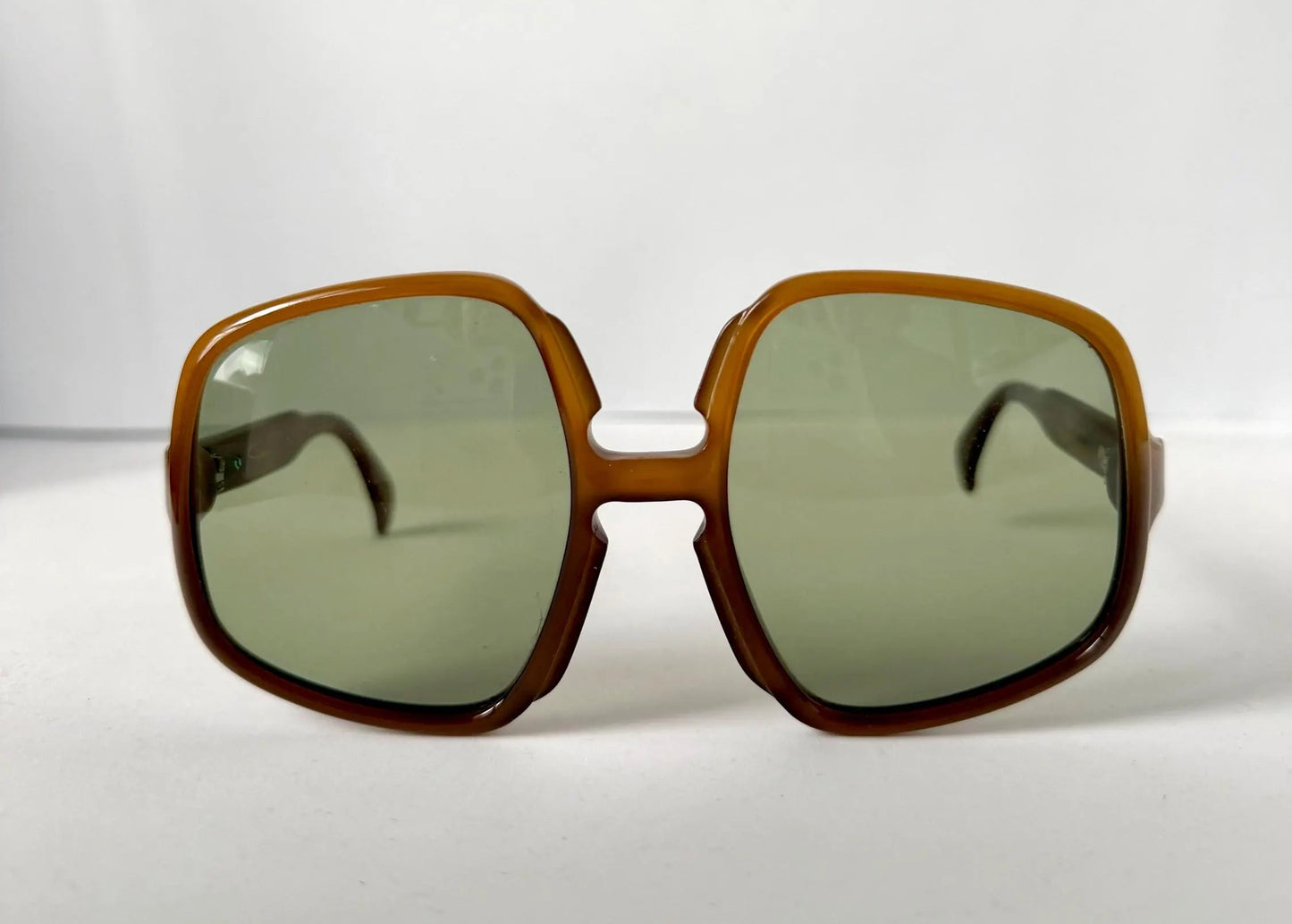 Saphira vintage sunglasses - XL oversized 70s original frames