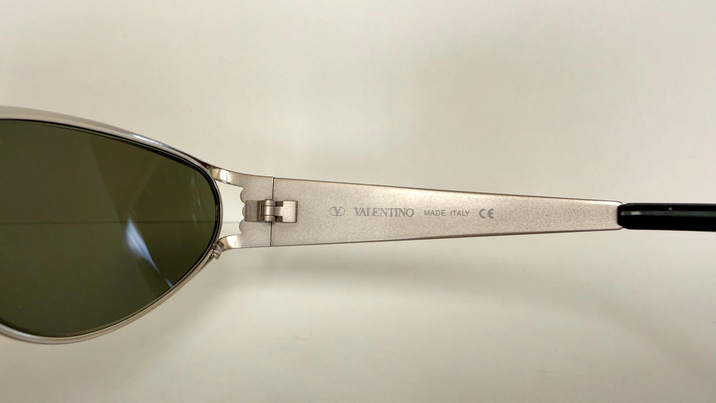 Valentino 90s vintage sunglasses - oval silver metal frames
