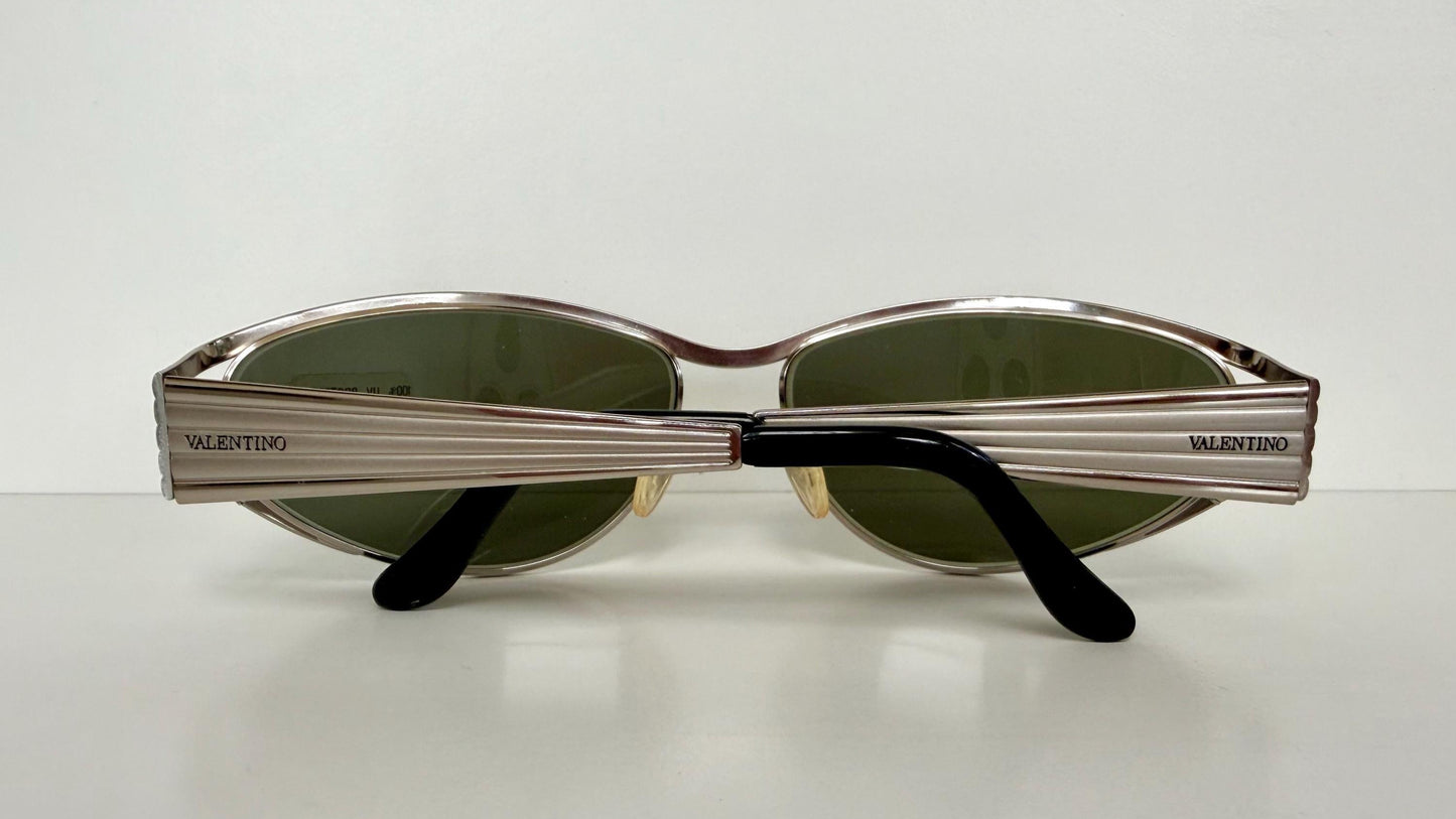 Valentino 90s vintage sunglasses - oval silver metal frames