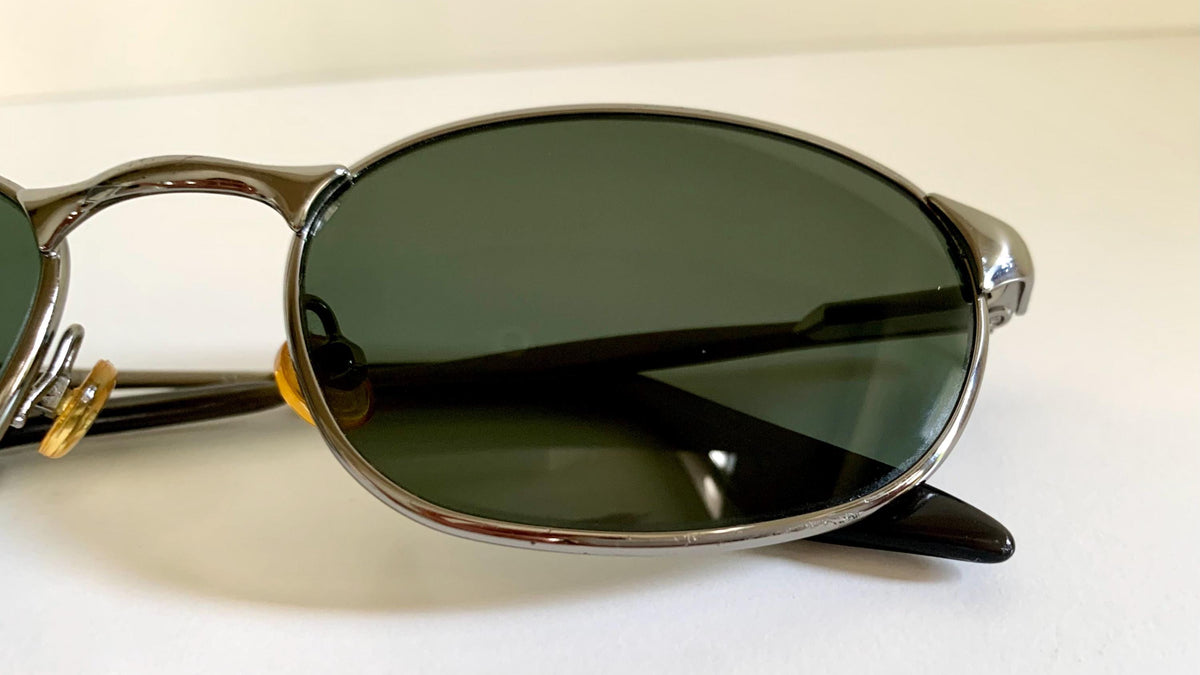 Ray Ban B&L USA vintage sunglasses - 90s W2841 Highstreet silver frames