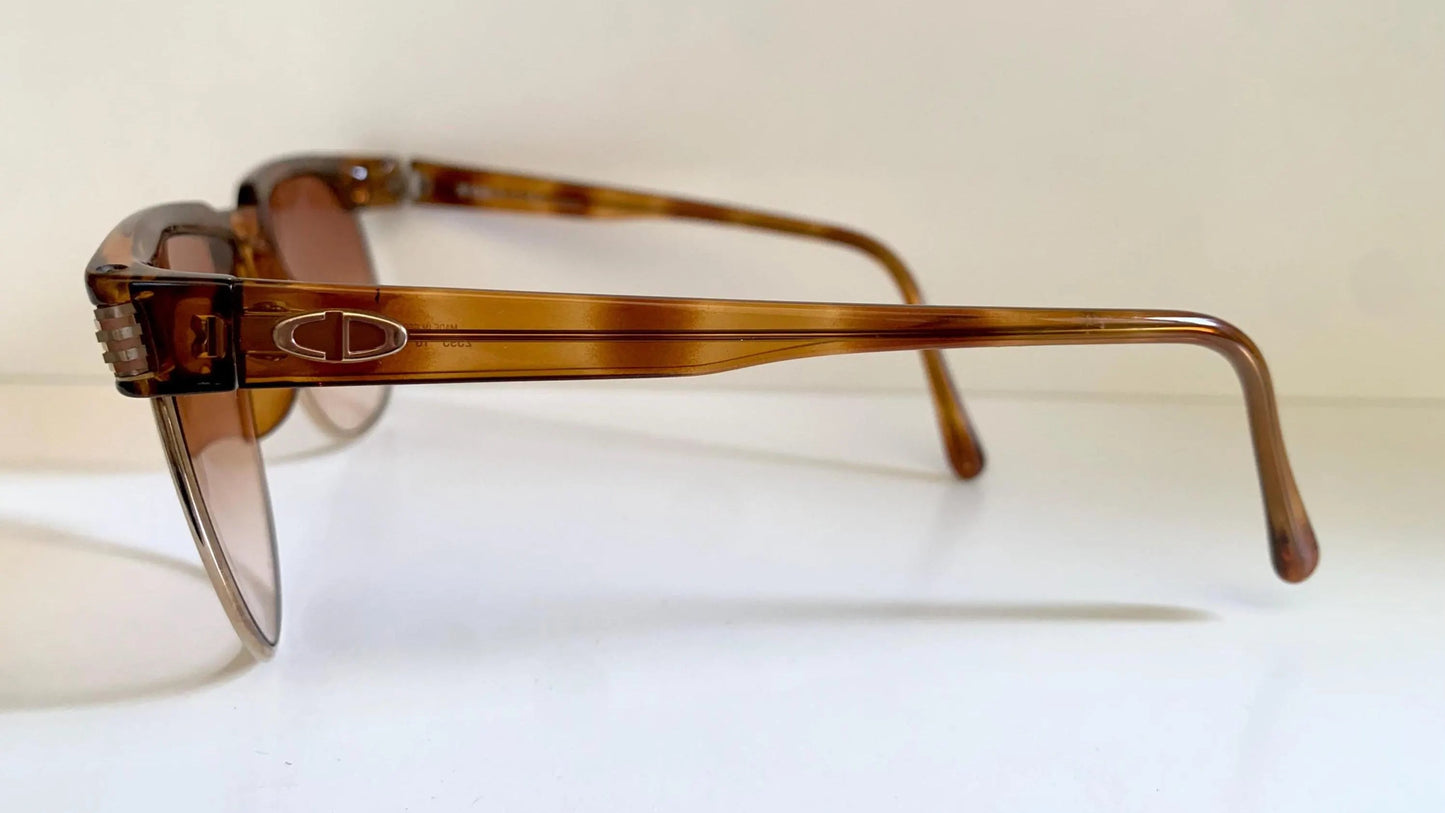 Christian Dior Monsieur Vintage Sunglasses - 2393 80s gold and carey 80s frames
