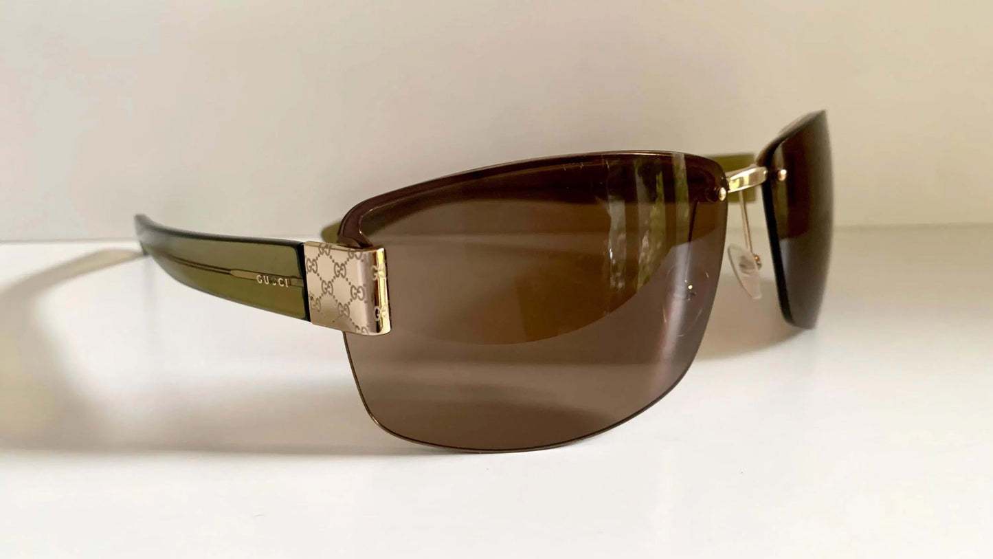 Gucci 00s vintage sunglasses - shield brown and green frame with Gucci logos