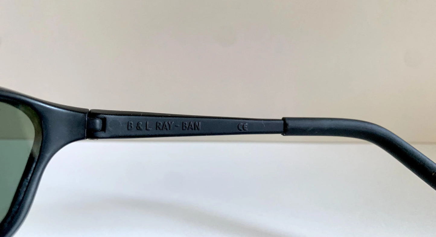 Ray Ban B&L USA 90s vintage sunglasses - W2966 Predator Sports matte black