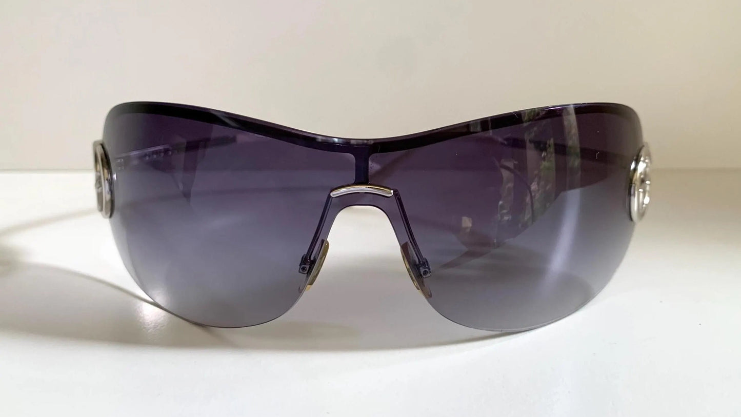 Gucci 90s vintage sunglasses - brown wrap frame with GG logos