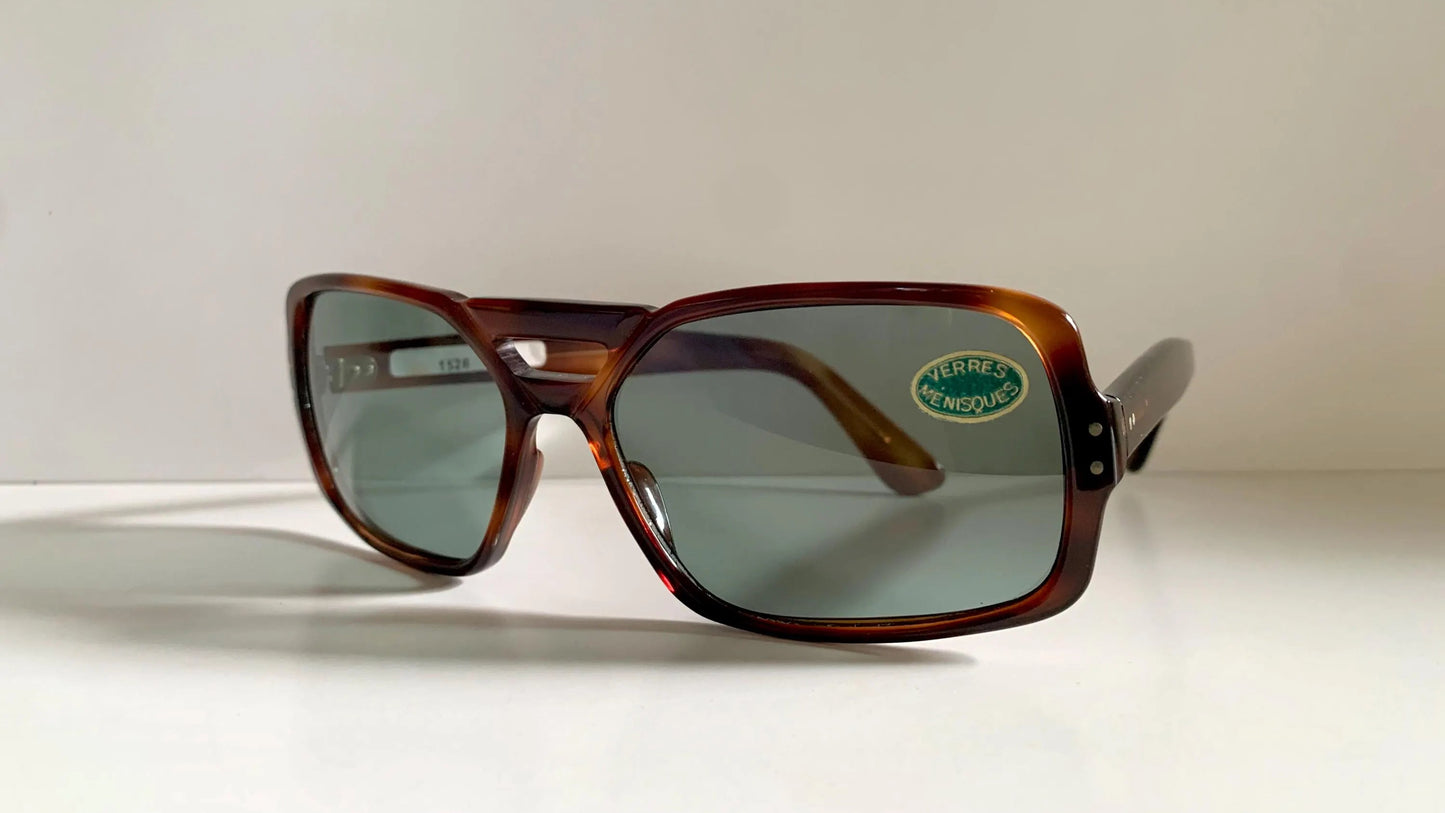Vintage 80s sunglasses - Brown acetate frames made in France