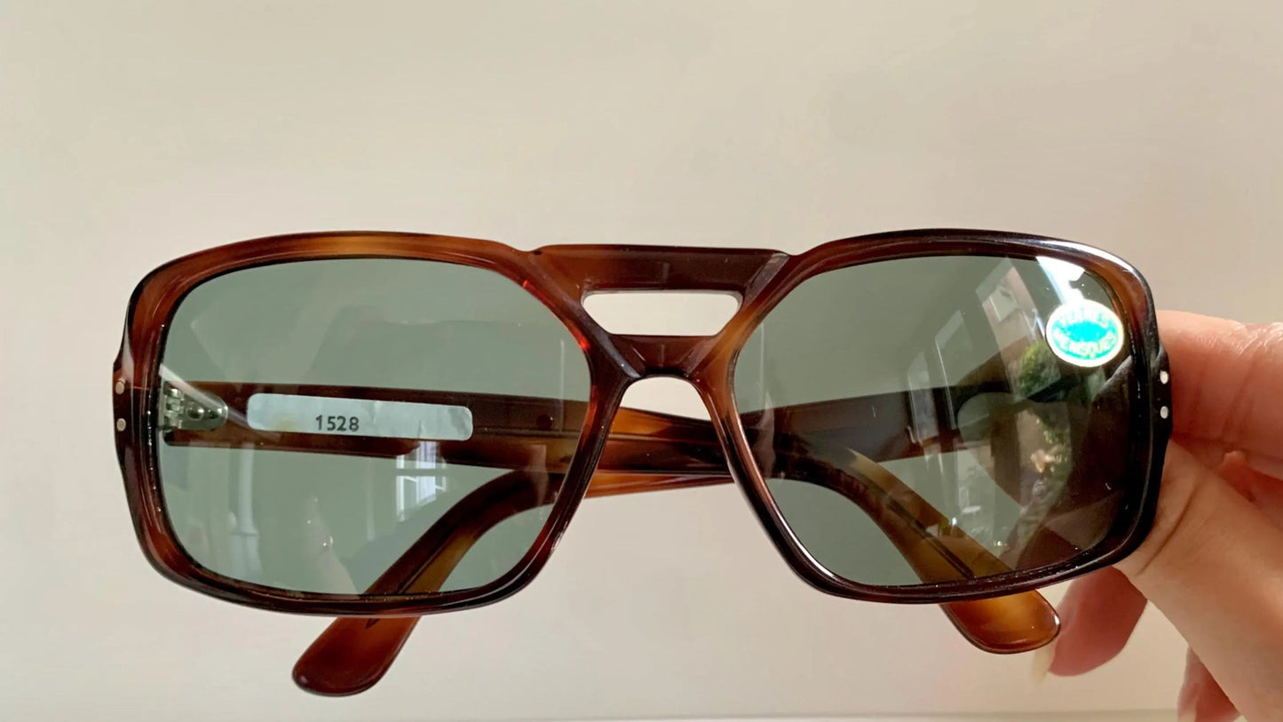 Vintage 80s sunglasses - Brown acetate frames made in France