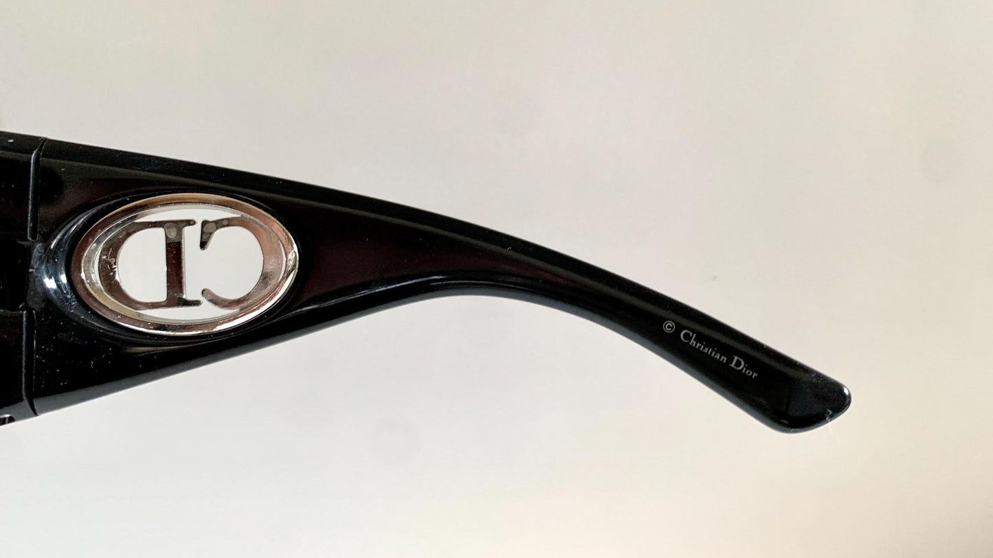 Christian Dior Vintage Sunglasses - Flavour 1 XL wrap frame