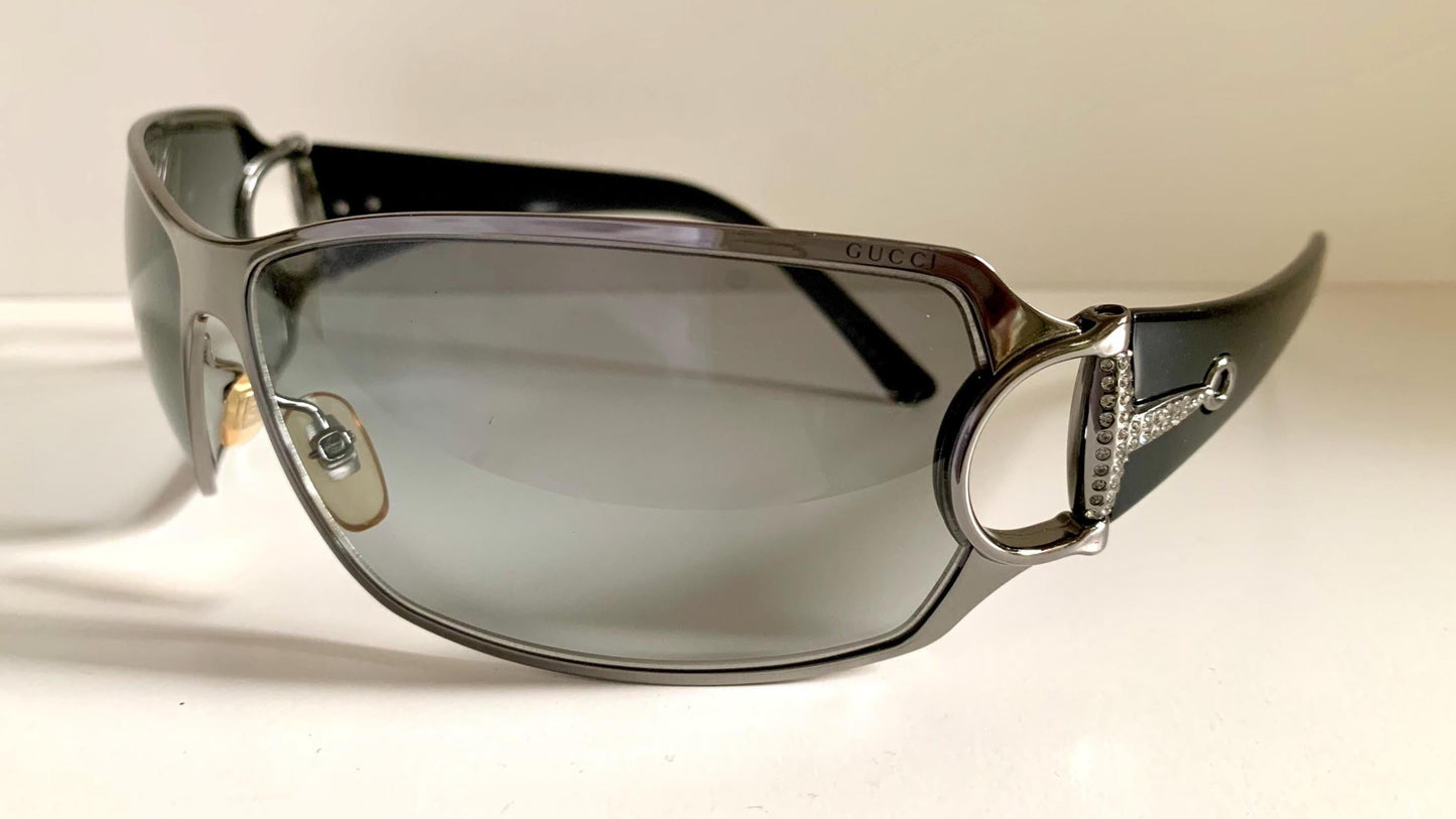 Gucci 90s vintage sunglasses - black and silver wrap frame with Strass Horsebit logo