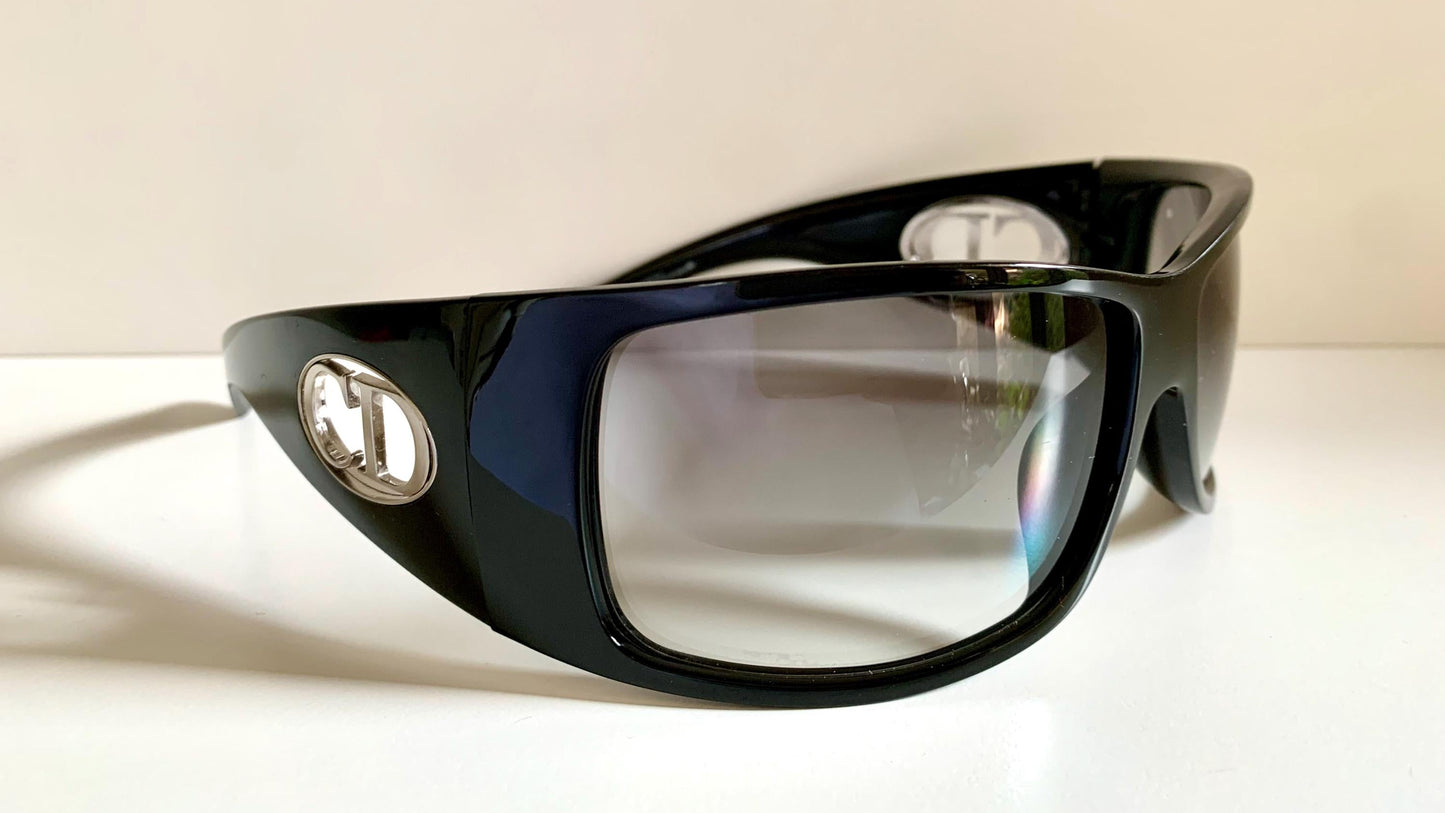Christian Dior Vintage Sunglasses - Flavour 1 XL wrap frame