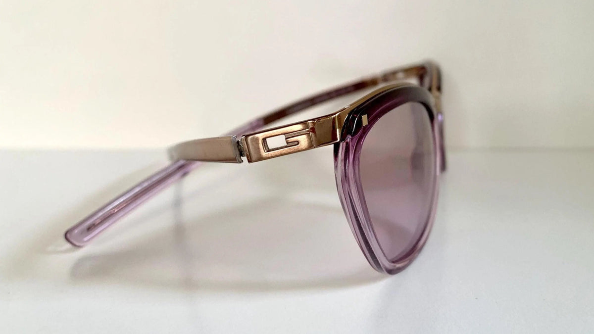 Gucci 00s vintage sunglasses - purple frame with Gucci logos