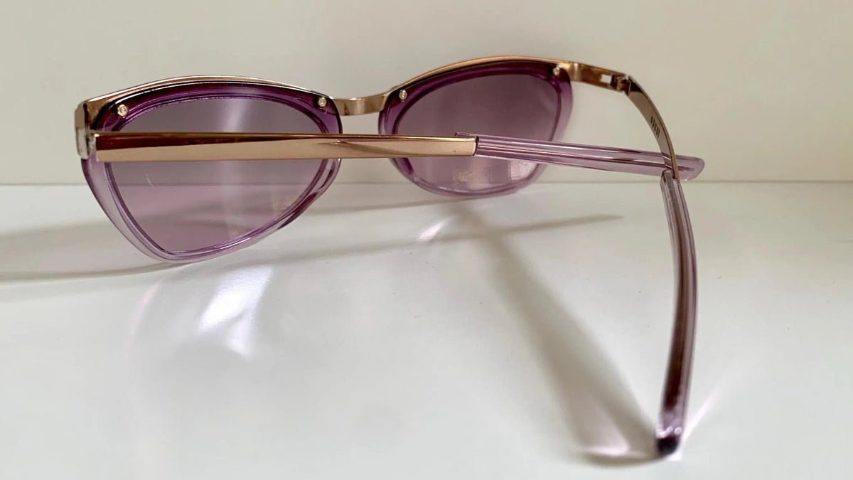 Gucci 00s vintage sunglasses - purple frame with Gucci logos