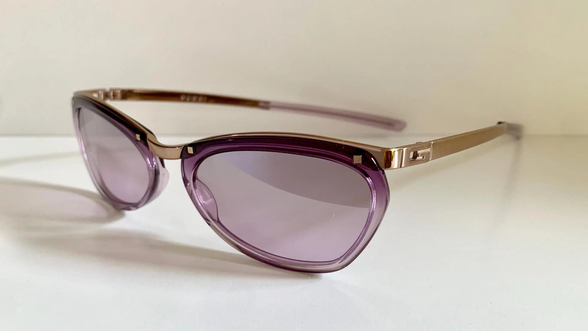 Gucci 00s vintage sunglasses - purple frame with Gucci logos