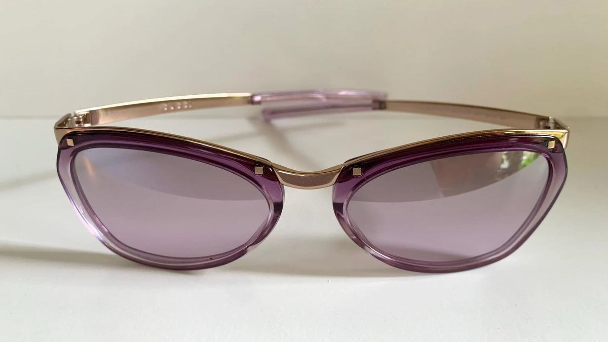 Gucci 00s vintage sunglasses - purple frame with Gucci logos