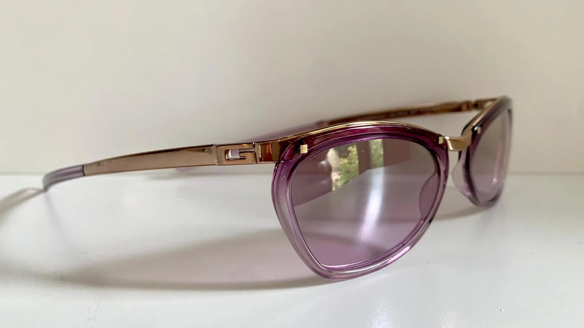 Gucci 00s vintage sunglasses - purple frame with Gucci logos