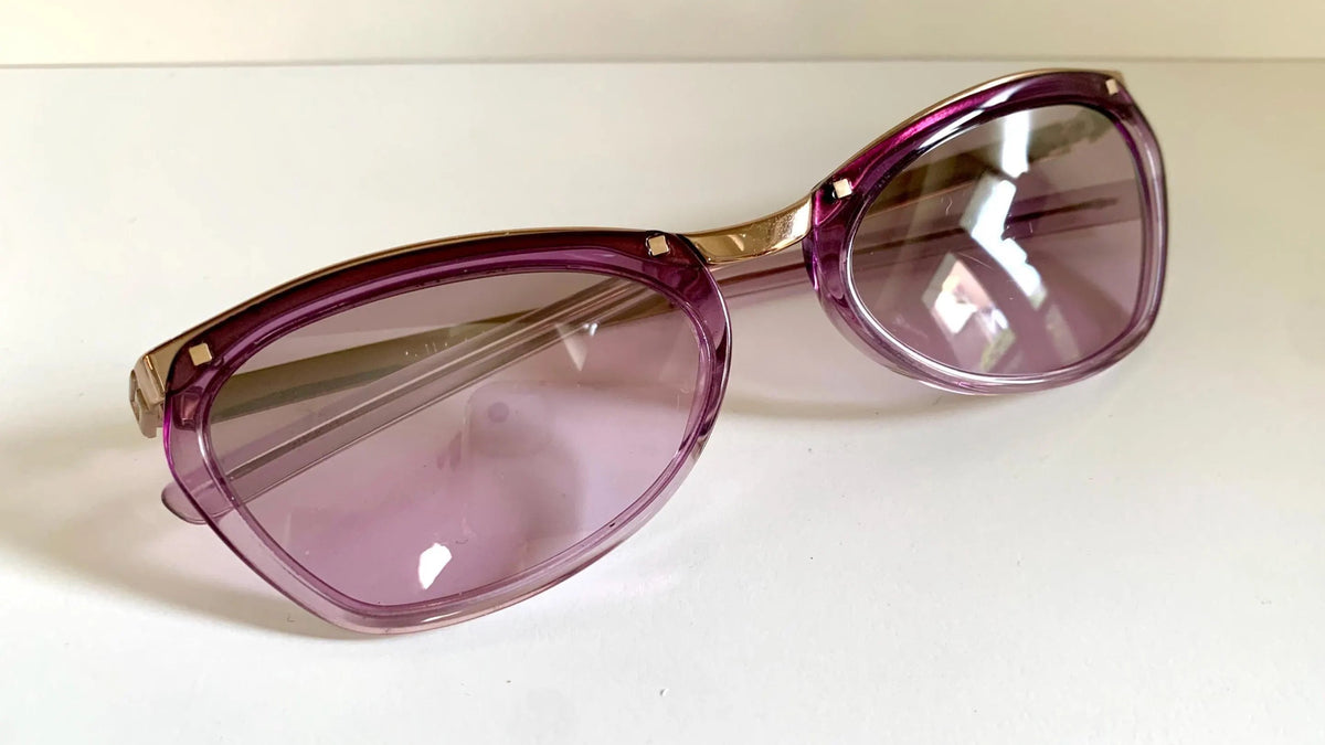 Gucci 00s vintage sunglasses - purple frame with Gucci logos