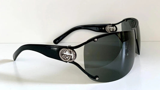 Gucci 00s vintage sunglasses - black rimless shield frame with strass logos
