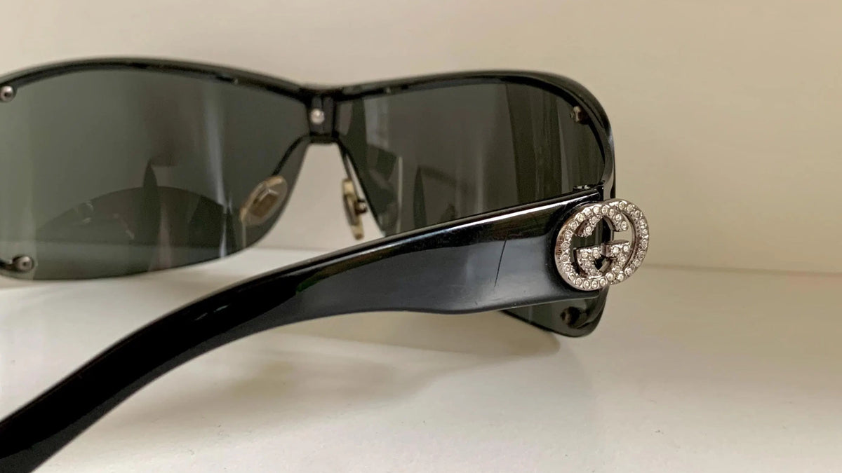 Gucci 00s vintage sunglasses - black rimless shield frame with strass logos